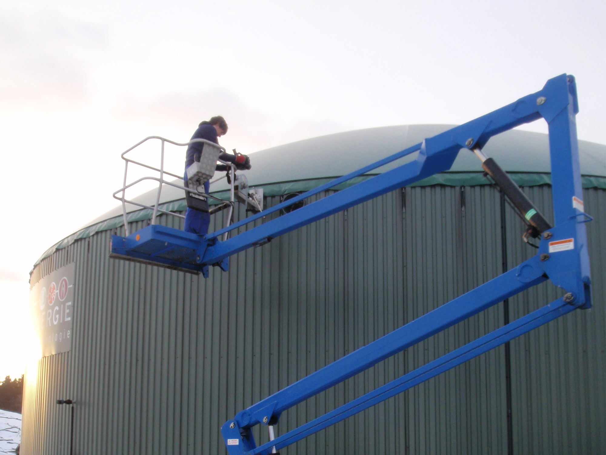 Messung Emmissionen an einer Biogasanlage Messung Emmissionen an einer Biogasanlage